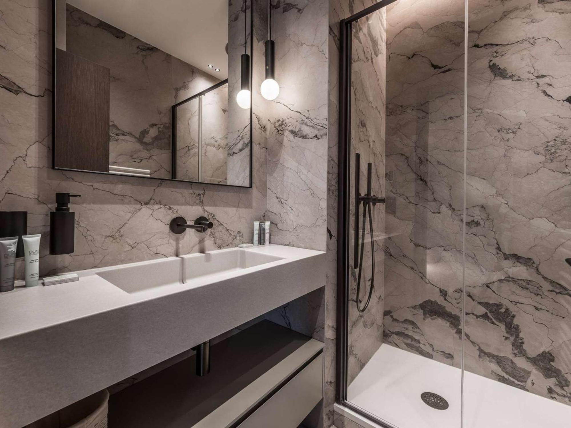 Aux Pieds A Avec Cheminee, Parking, Wi-fi Pour 9 Personnes - Fr-1-631-222 Appartamento *