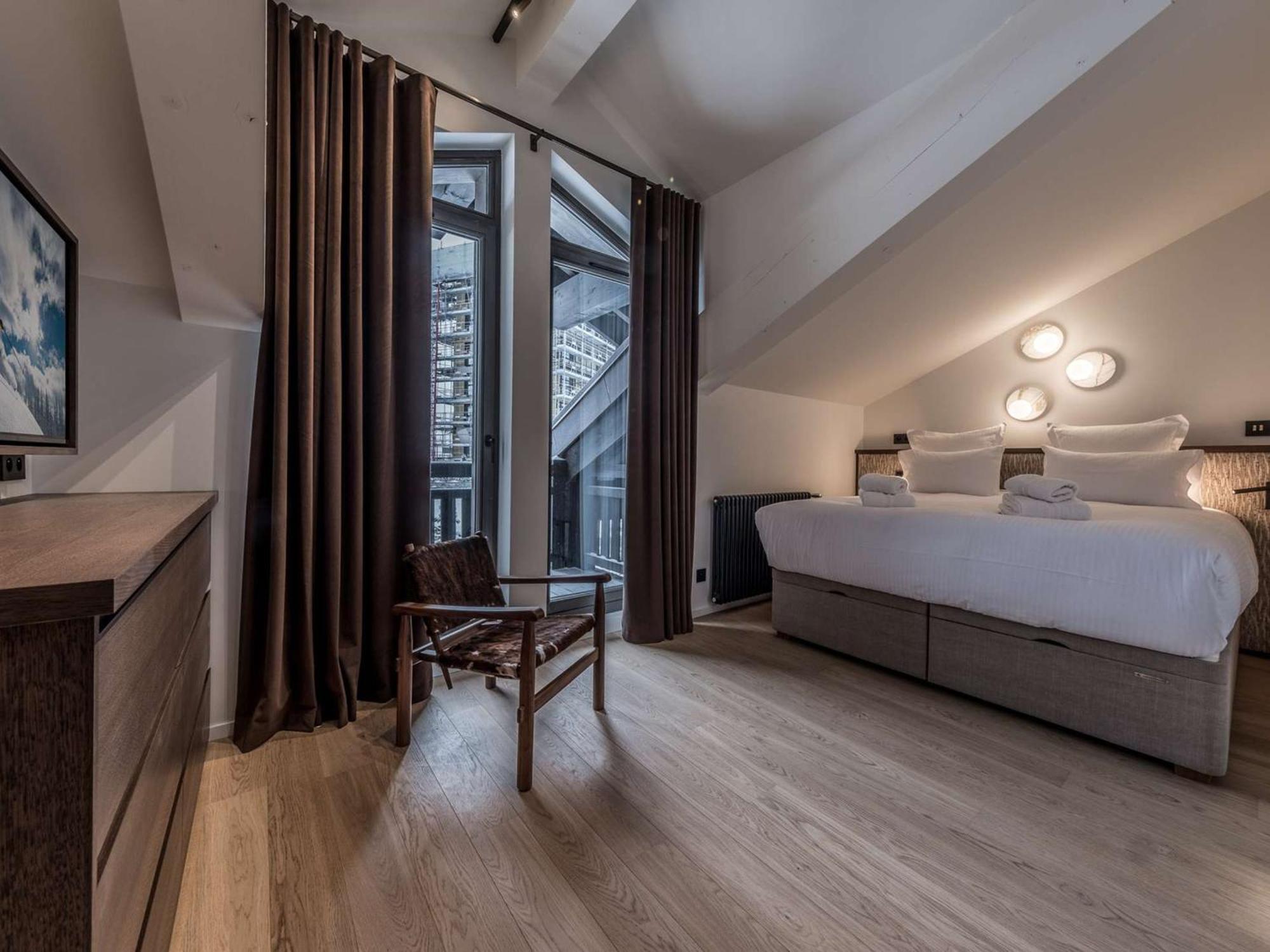 Aux Pieds A Avec Cheminee, Parking, Wi-fi Pour 9 Personnes - Fr-1-631-222 * Courchevel